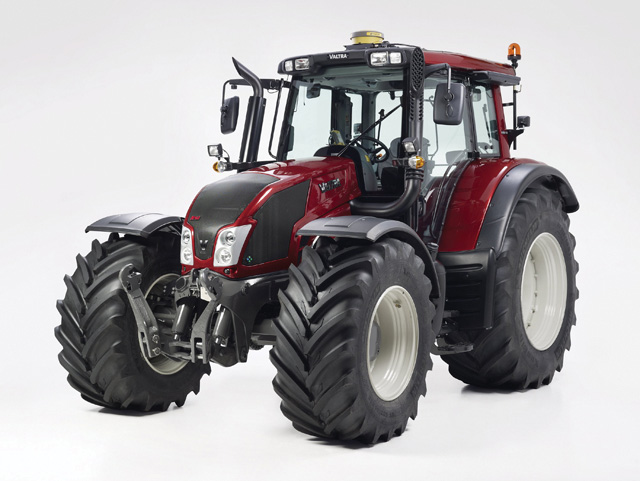 VALTRA N 123 HiTech